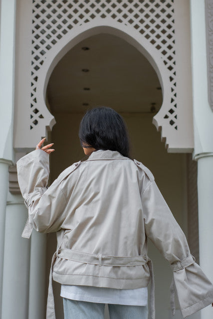 Wide Sleeve Short Trench