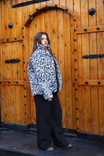 Load image into Gallery viewer, Leopard Puffer Jacket
