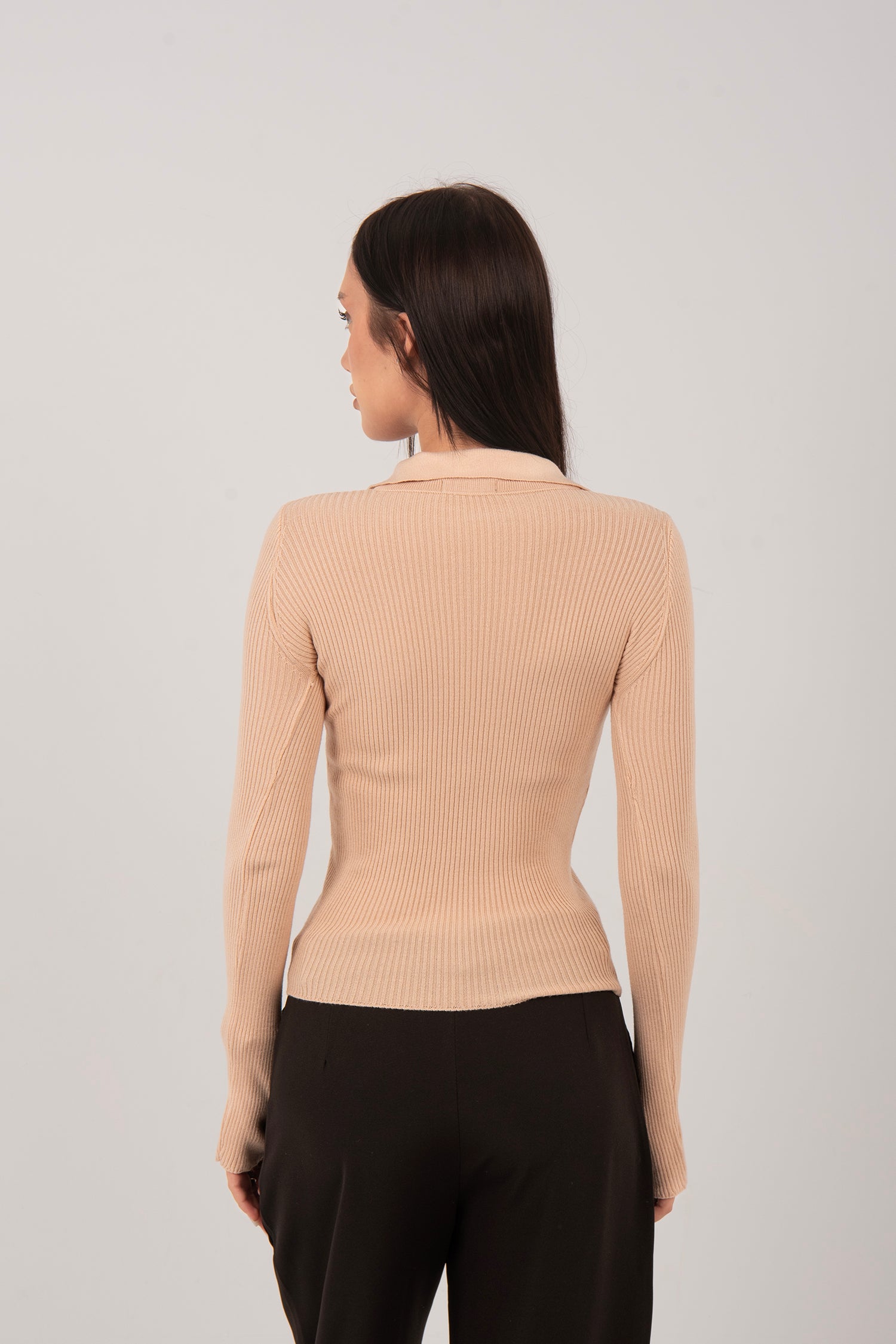 Ribbed Knit V-Neck Collared Top