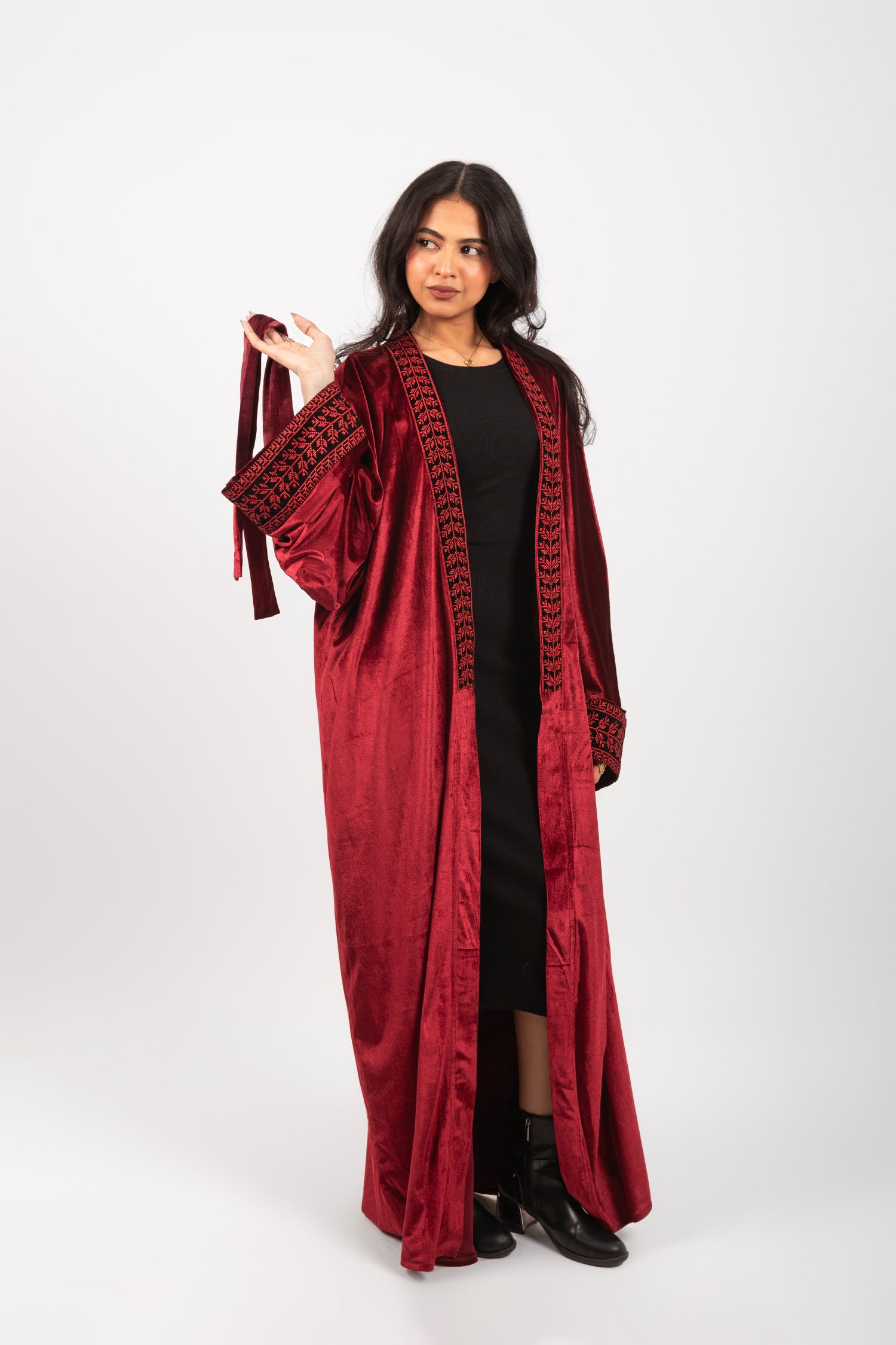 The Asala Embroidered Kaftan